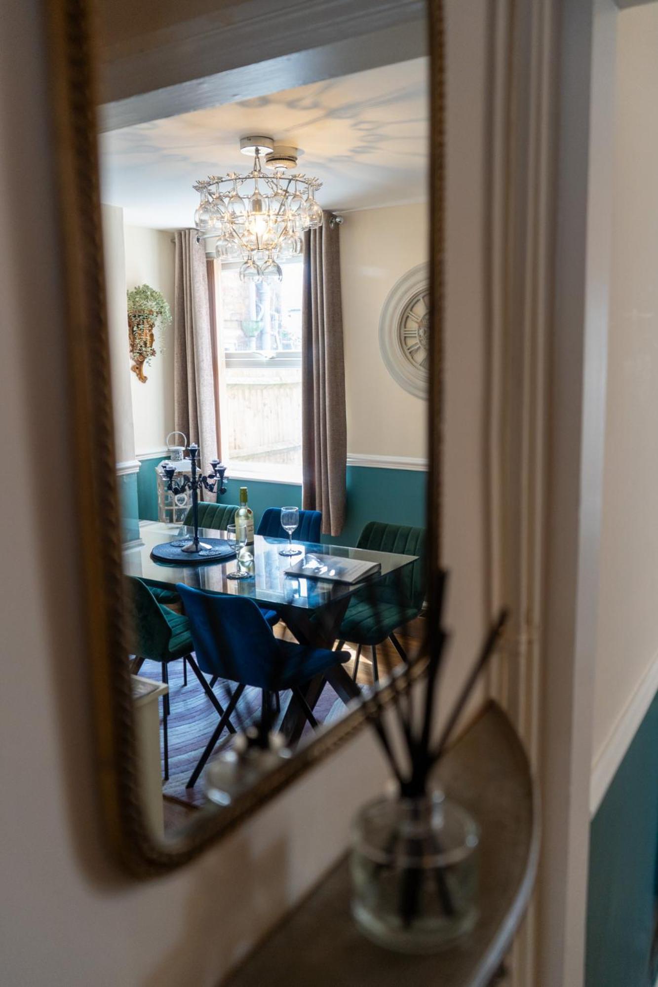 The Plumb Townhouse In Warwick Centre Villa Екстериор снимка